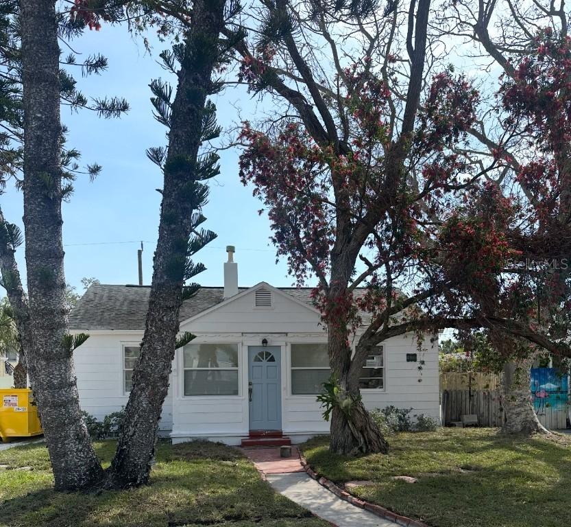 3038 Dupont St., Gulfport, FL 33707