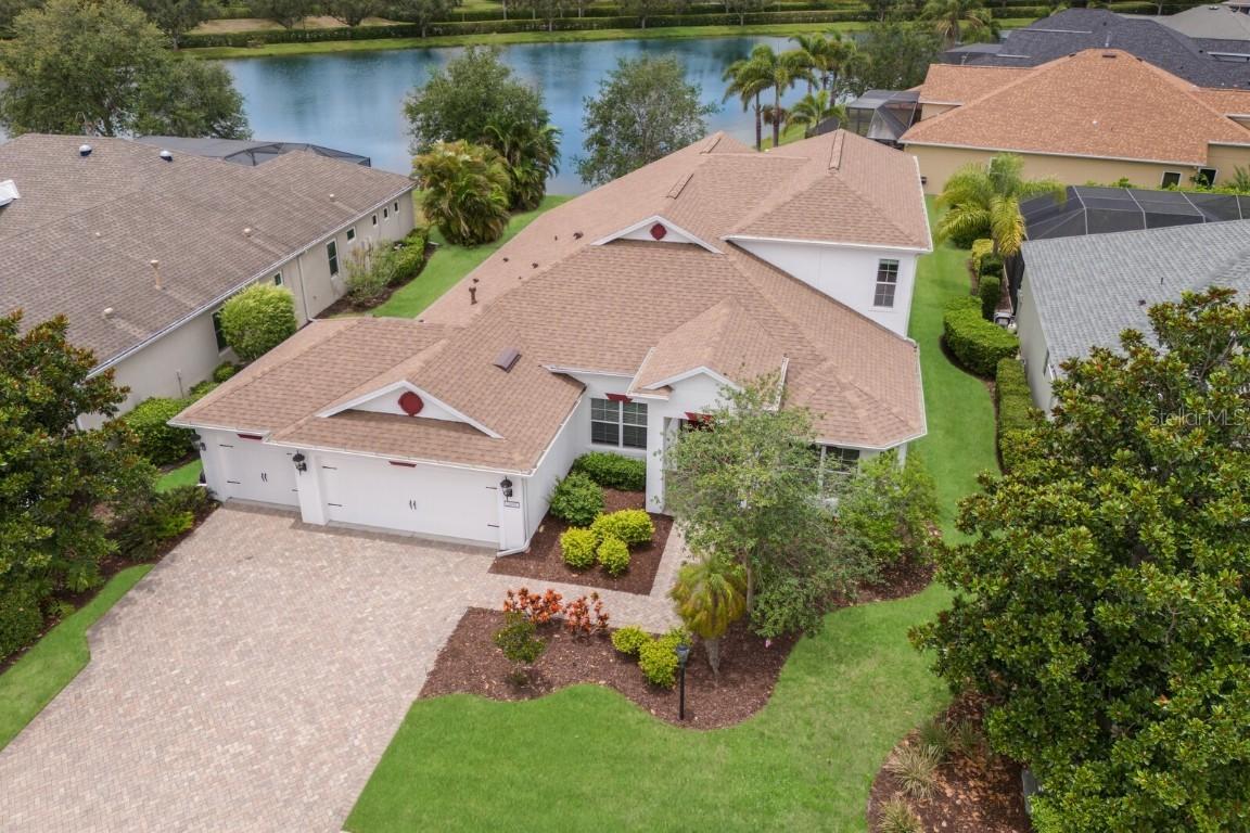 12031 Longview Lake Cir., Lakewood Ranch, FL 34211