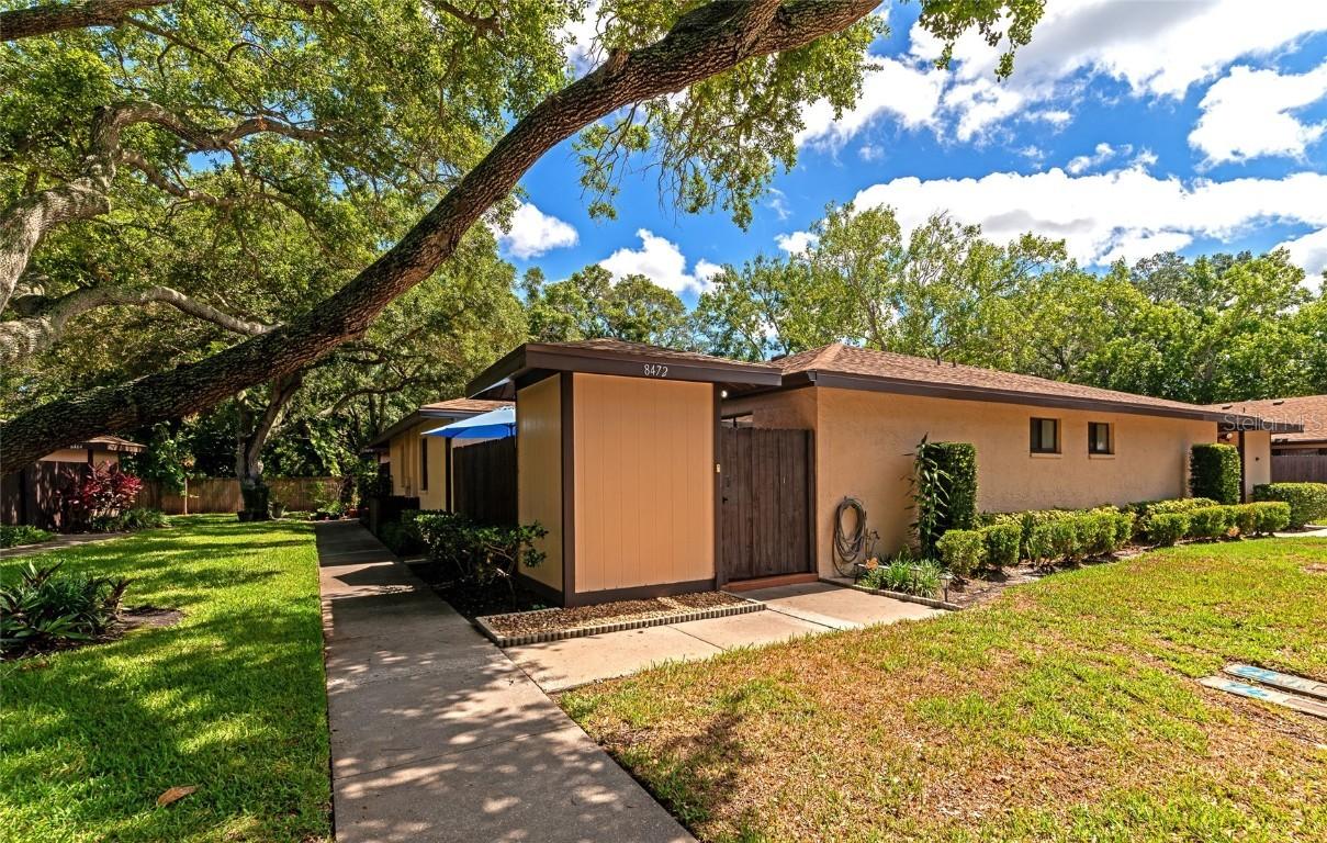 8472 60th St. #702, Pinellas Park, FL 33781