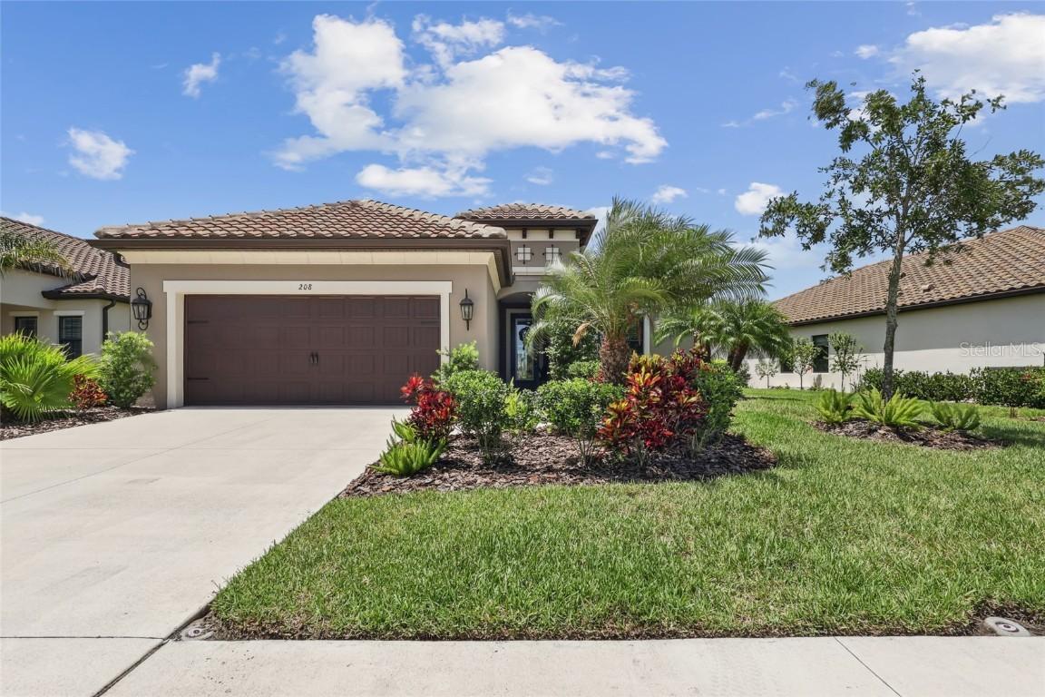 208 Ariano Ave., Nokomis, FL 34275