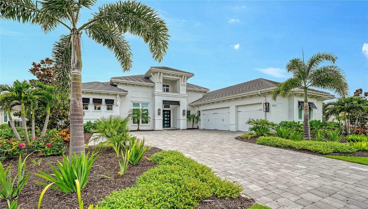 8537 Pavia Way, Bradenton, FL 34202