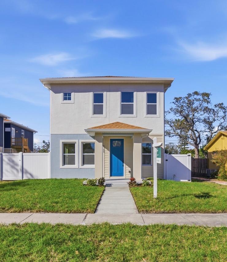 4755 11th Ave., St Petersburg, FL 33711