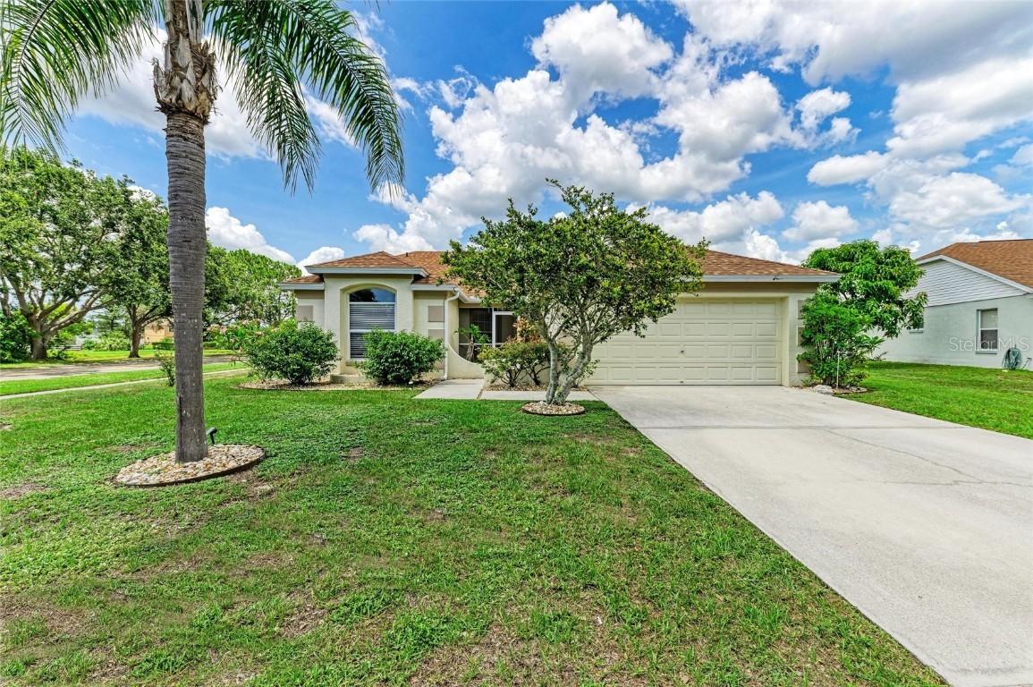 4811 14th Ave., Bradenton, FL 34208