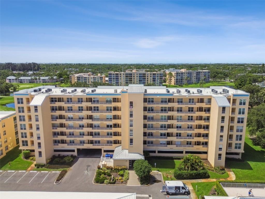 4460 Fairways Blvd. #607, Bradenton, FL 34209