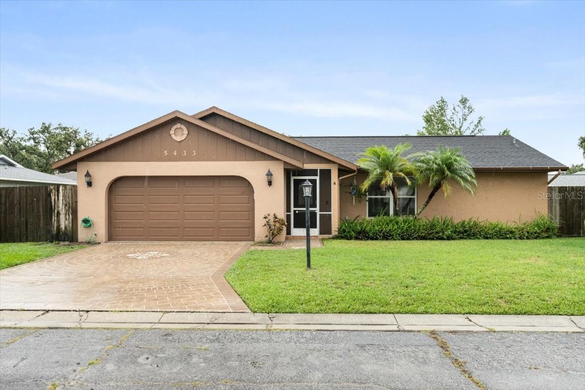5433 81st Avenue Cir., Palmetto, FL 34221