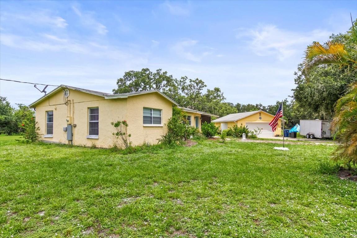 5981 Jim Davis Rd., Parrish, FL 34219