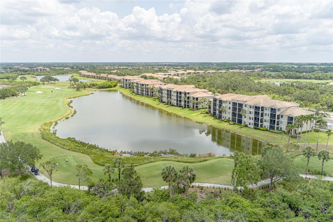 7005 River Hammock Dr. #303, Bradenton, FL 34212