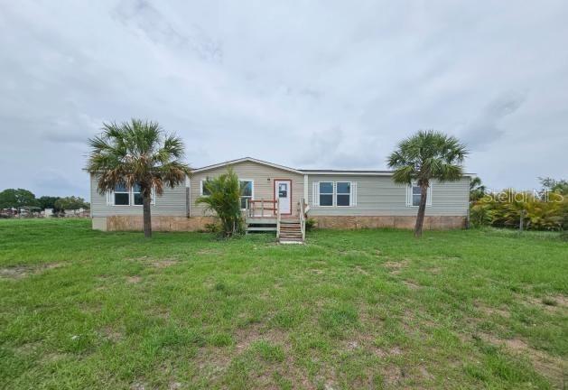 17973 NW 248th St., Okeechobee, FL 34972