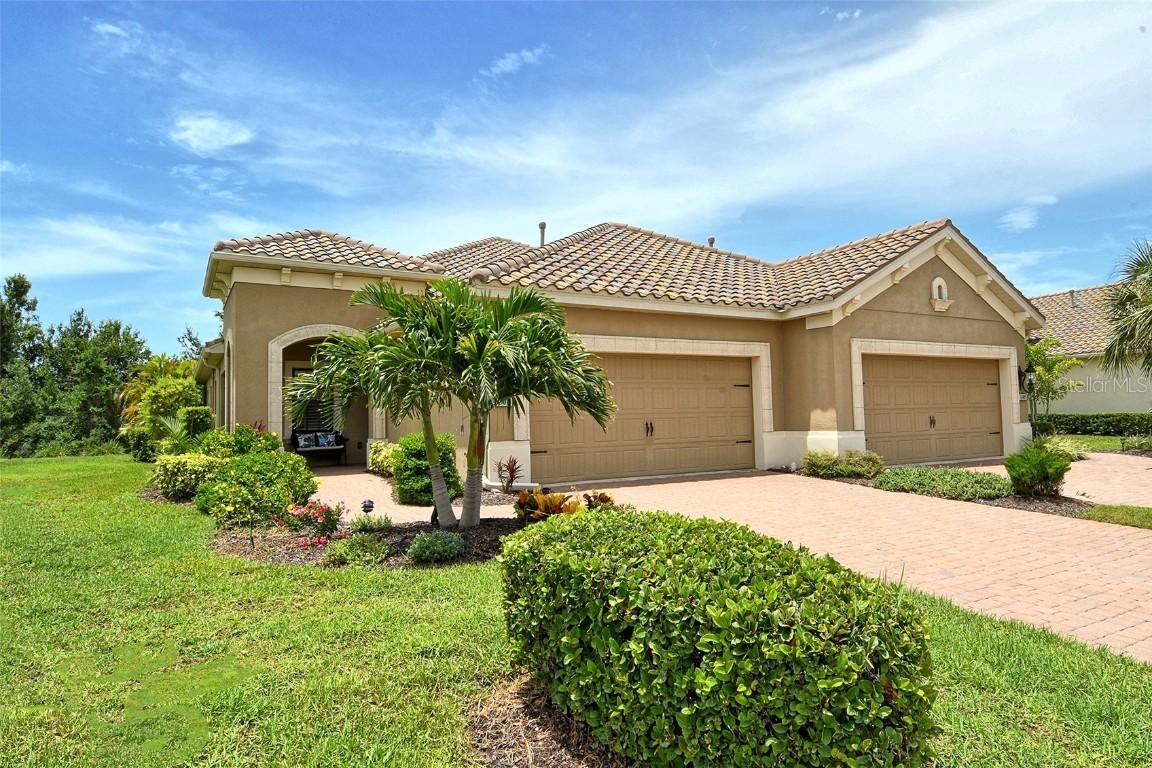 1301 Backspin Dr., Englewood, FL 34223