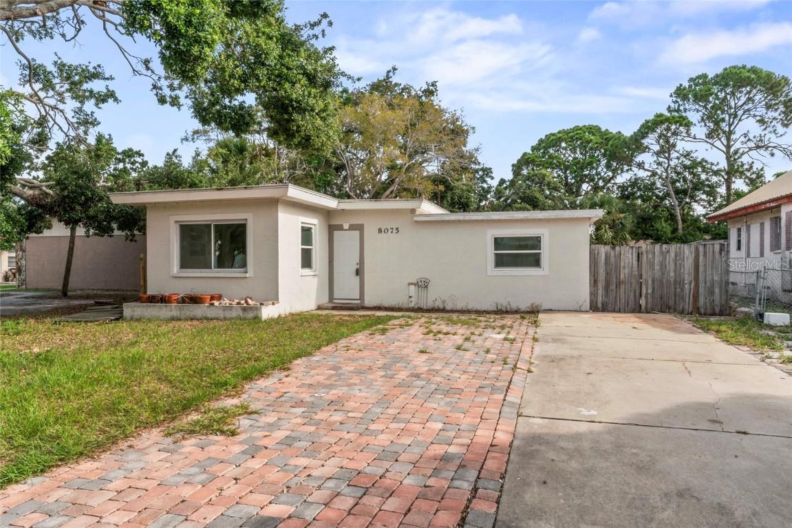8075 48th Ave., St Petersburg, FL 33709