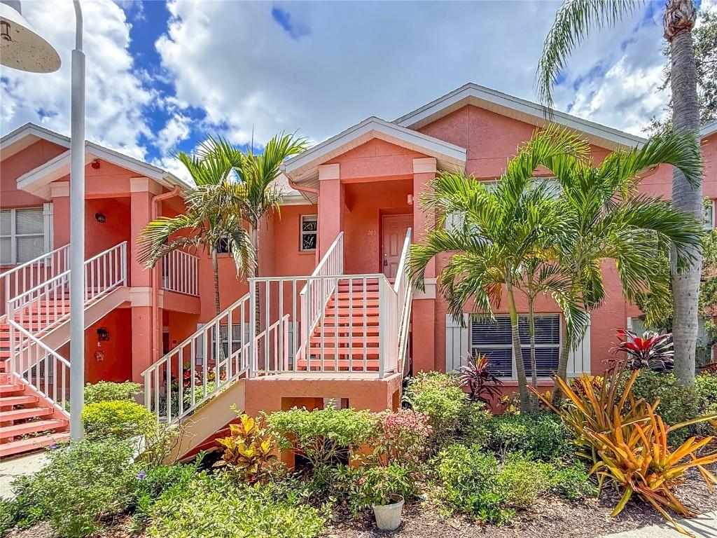 5500 Longwood Run Blvd. #203, Sarasota, FL 34243