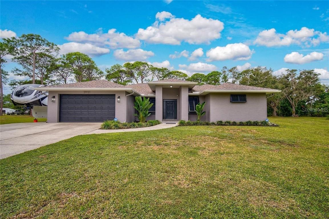 2912 51st St., Bradenton, FL 34208