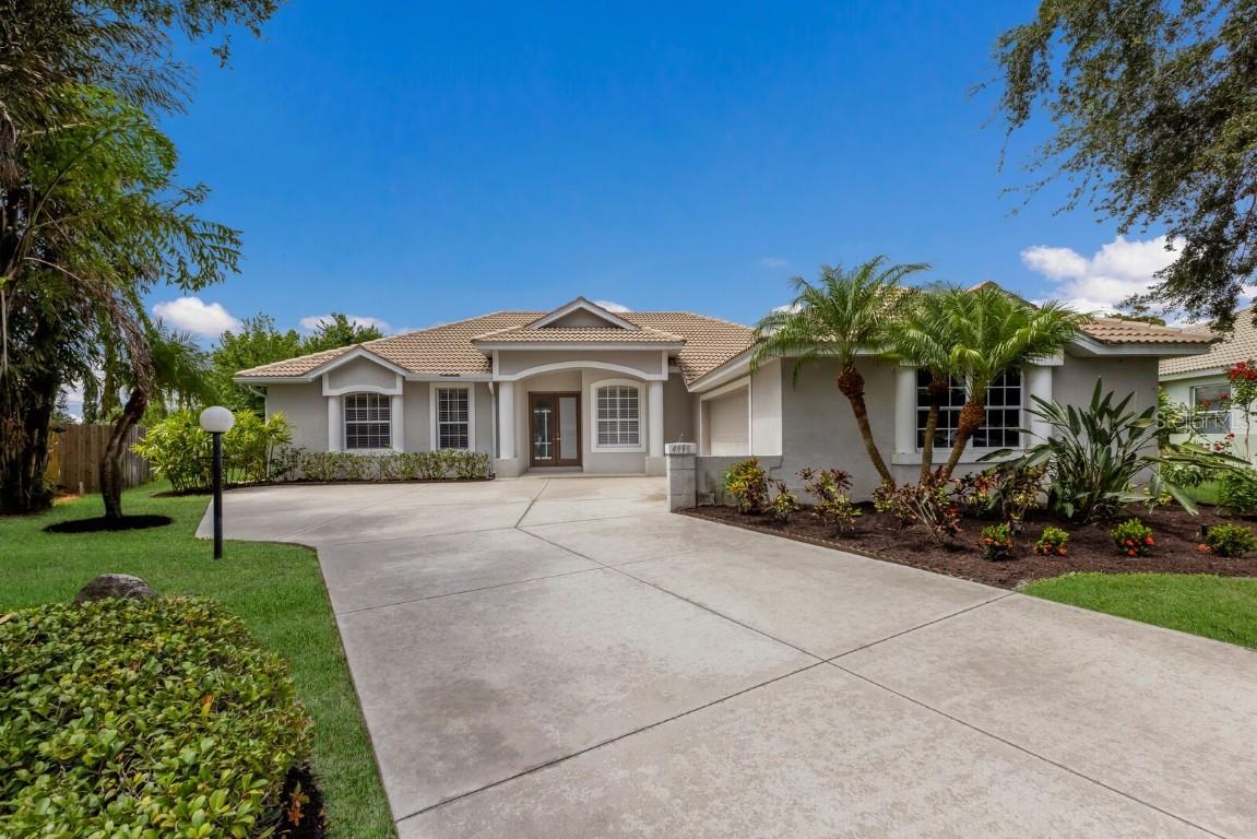 4998 Cedar Oak Way, Sarasota, FL 34233
