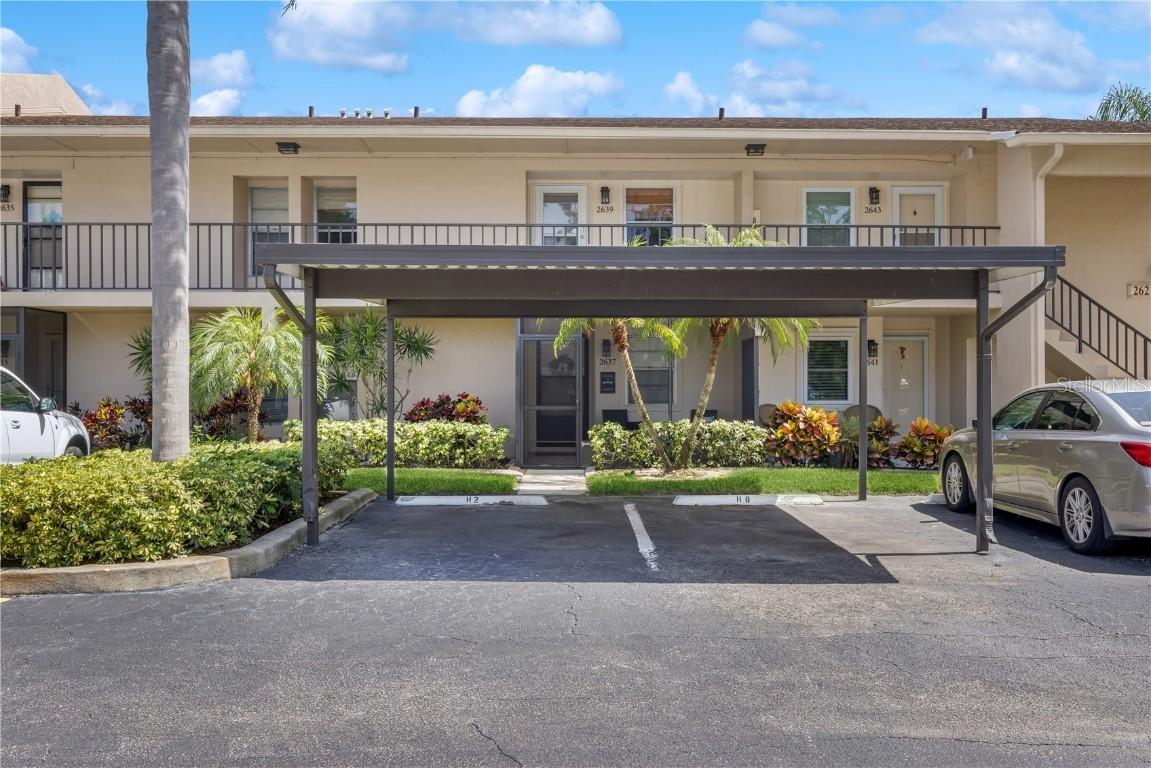 2639 Woodgate Ln. #H8, Sarasota, FL 34231