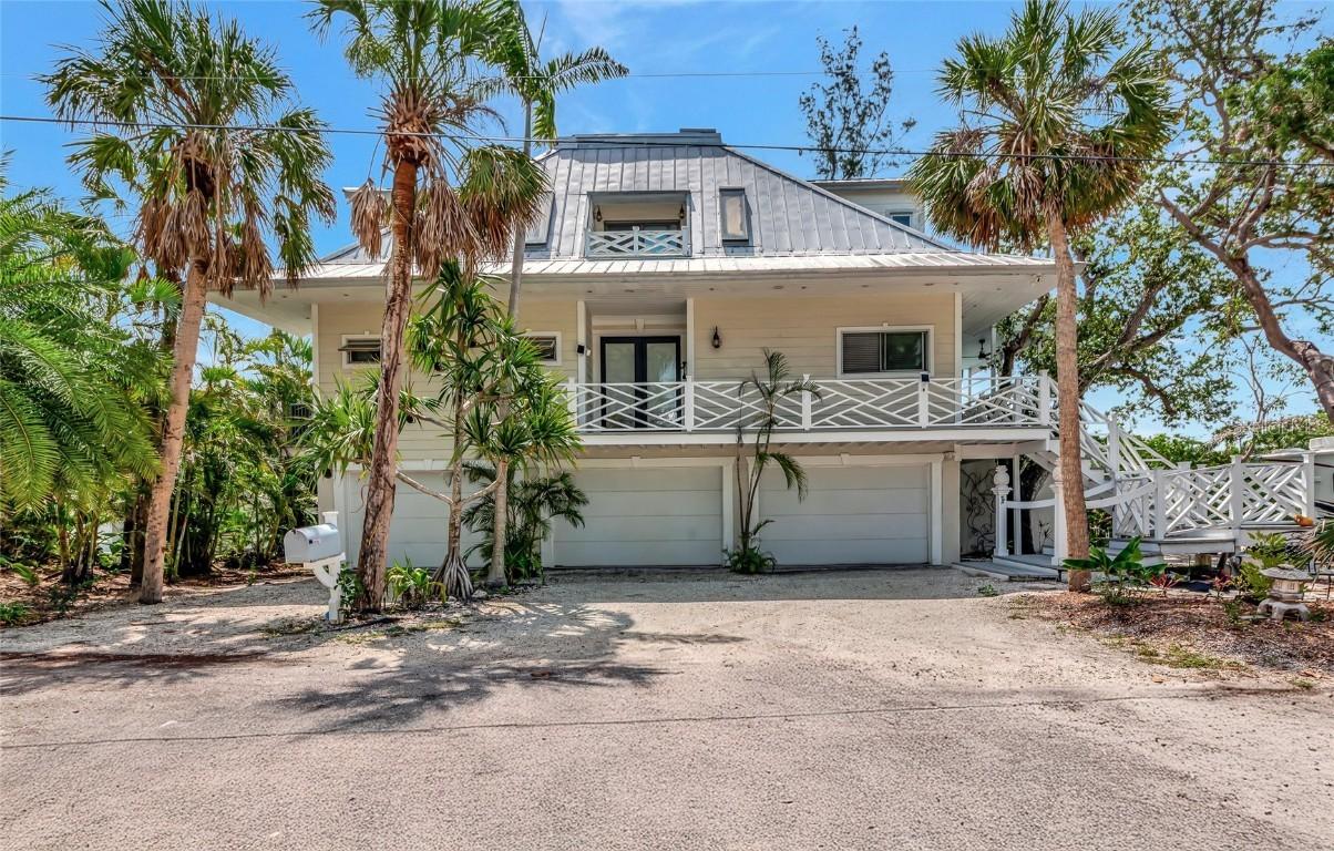 3737 Bayou Louise Ln., Sarasota, FL 34242