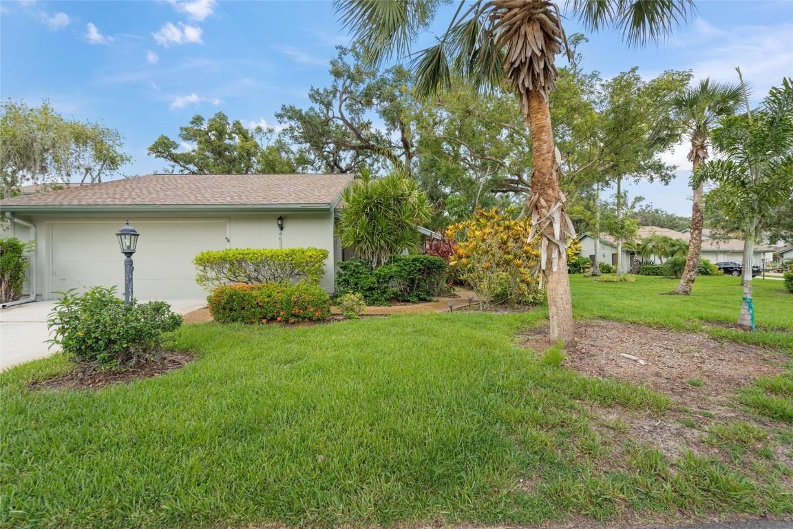 4637 Willow Wood Cir. #44, Sarasota, FL 34241