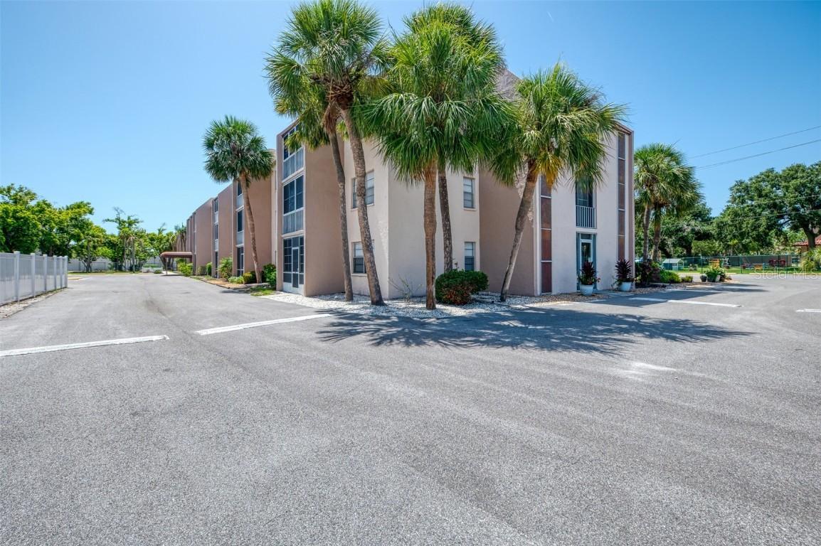519 Albee Farm Rd. #212, Venice, FL 34285