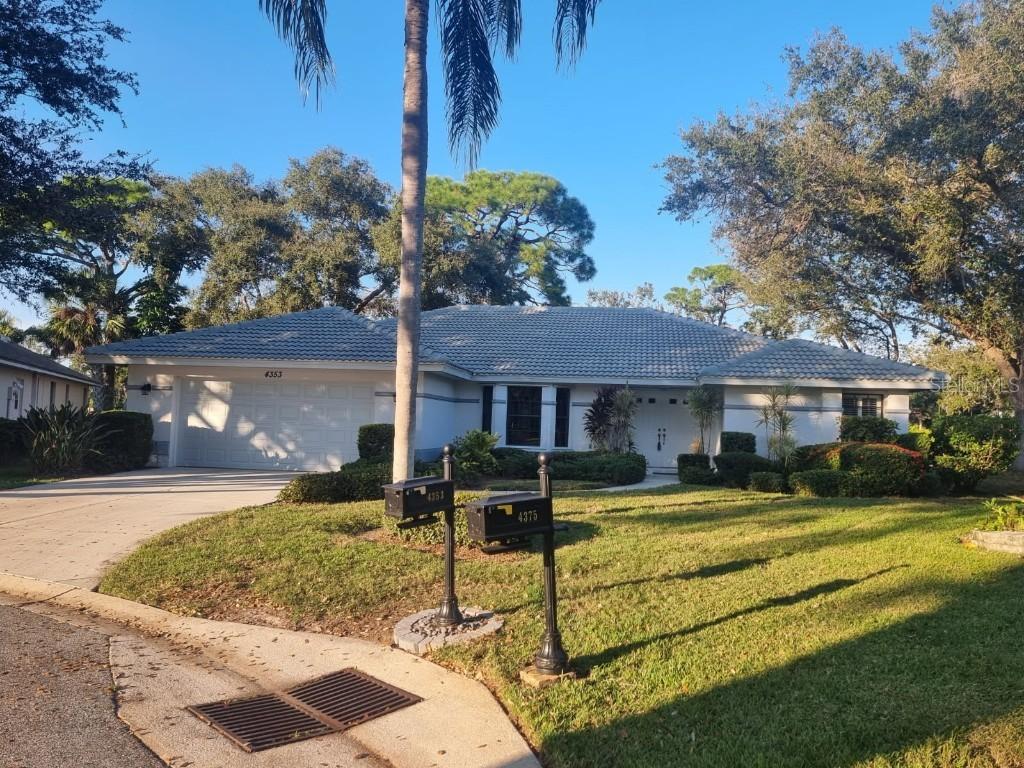 4353 Indian Point Tr., Sarasota, FL 34238
