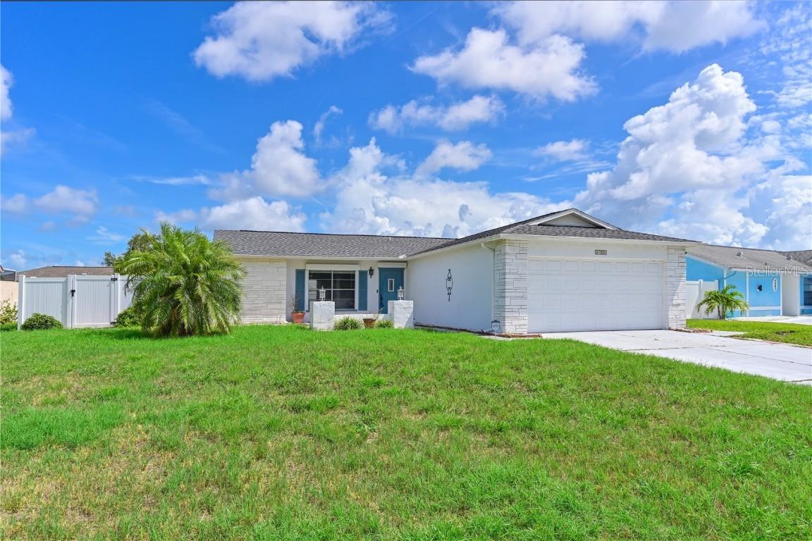 6406 16th Avenue Dr., Bradenton, FL 34209