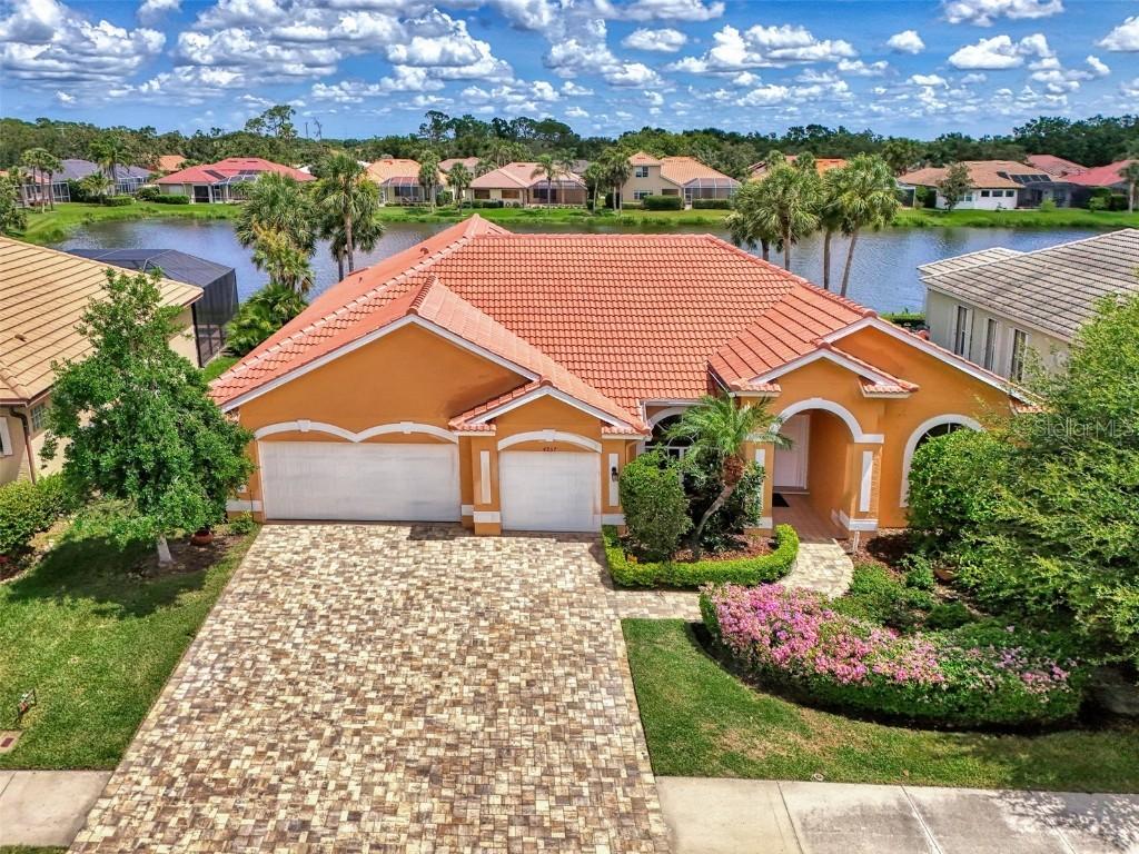 4957 Sabal Lake Cir., Sarasota, FL 34238