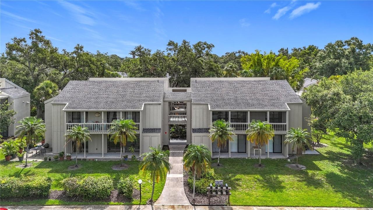 2220 Bahia Vista St #G4, Sarasota, FL 34239
