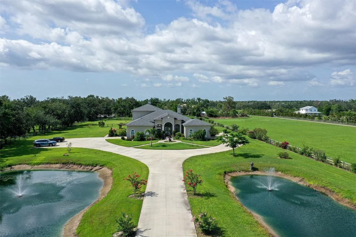 520 Rye Rd., Bradenton, FL 34212