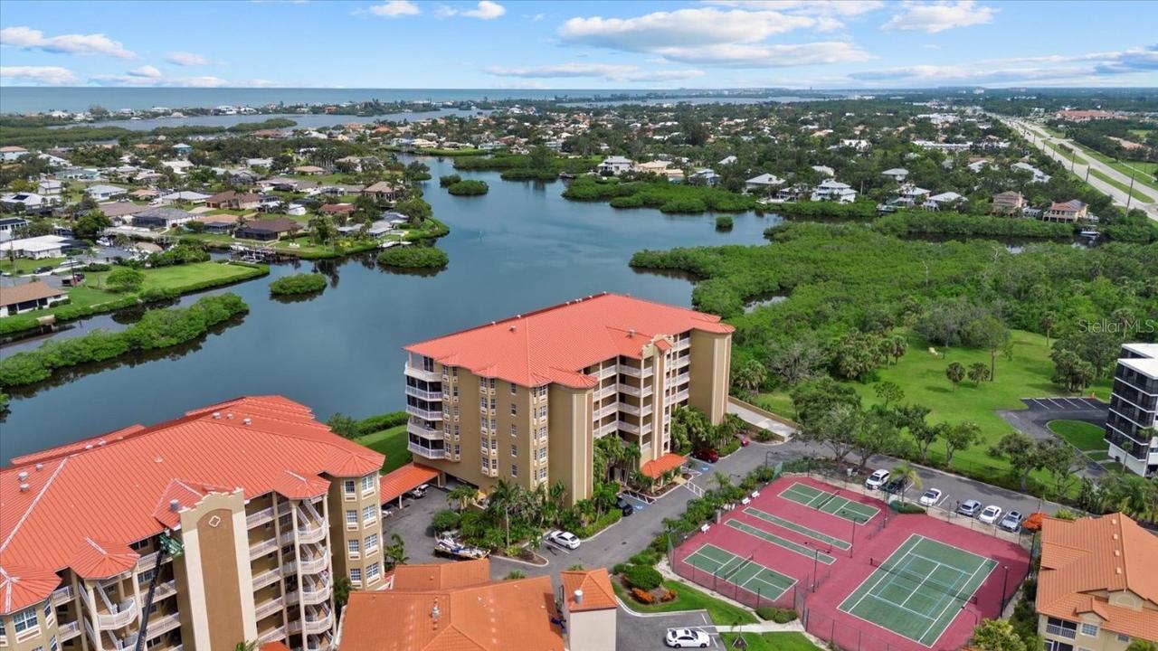 5100 Jessie Harbor Dr. #701, Osprey, FL 34229