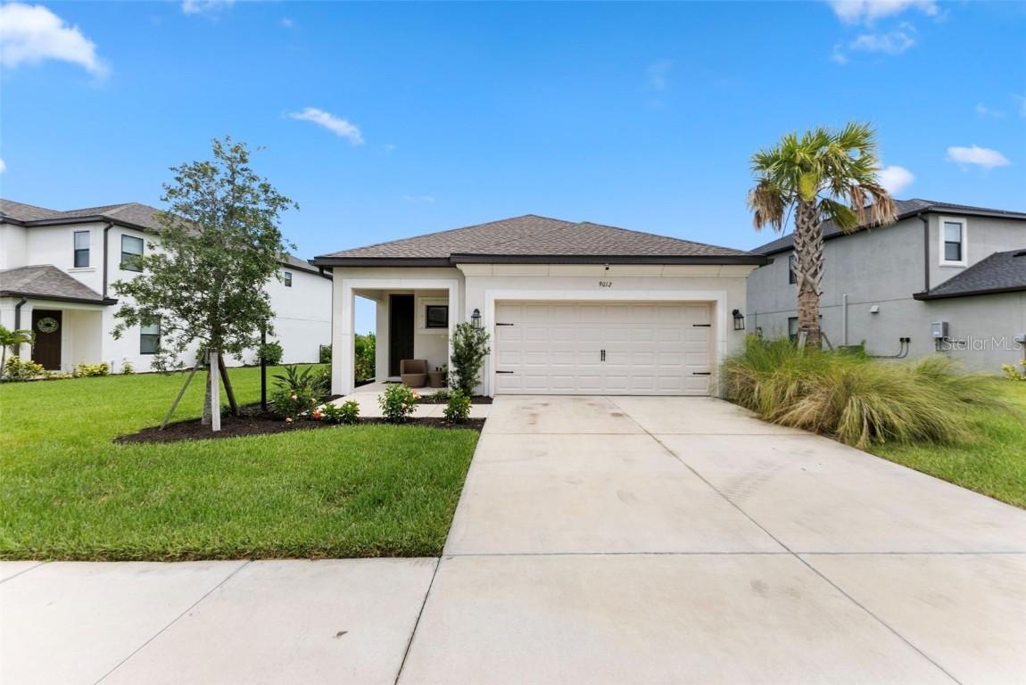9012 Tequila Sunrise Dr., Sarasota, FL 34241