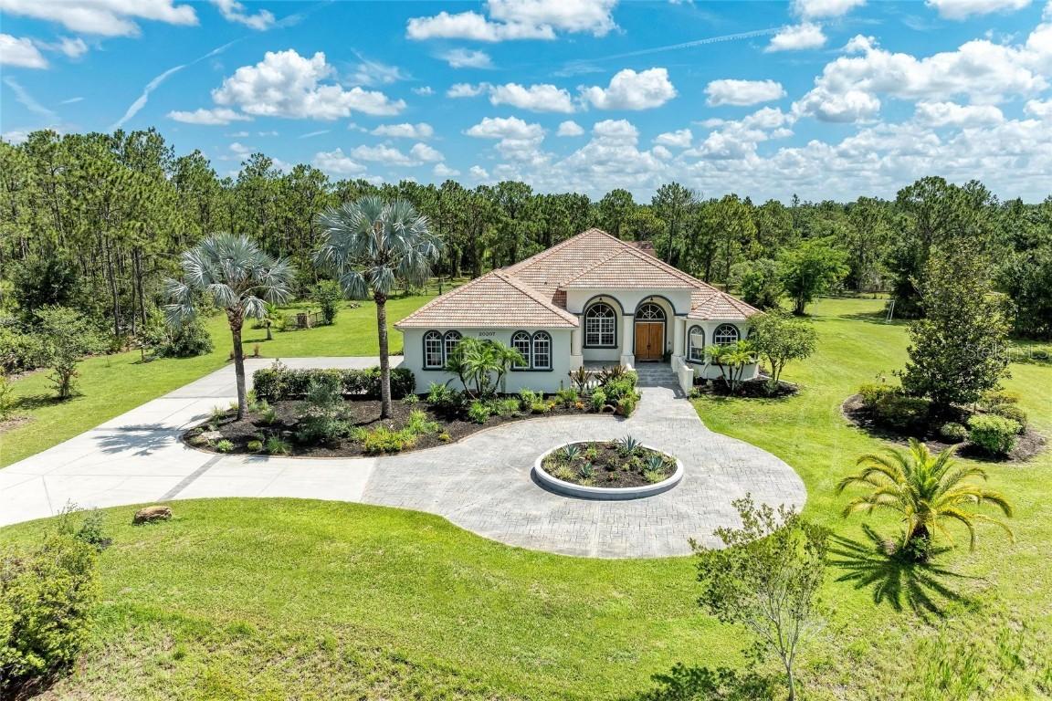 20207 71st Ave., Bradenton, FL 34211