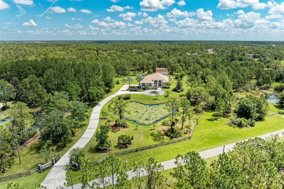 20207 71st Ave., Bradenton, FL 34211