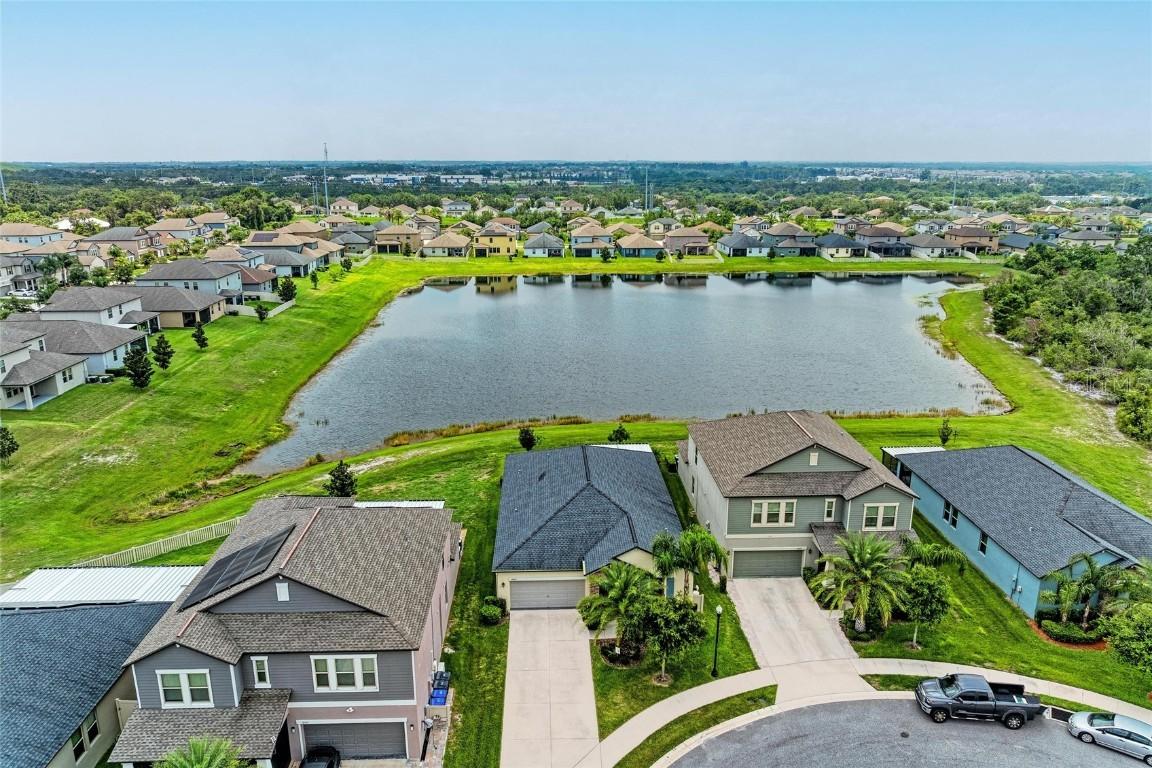 10609 Great Cormorant Dr., Riverview, FL 33579