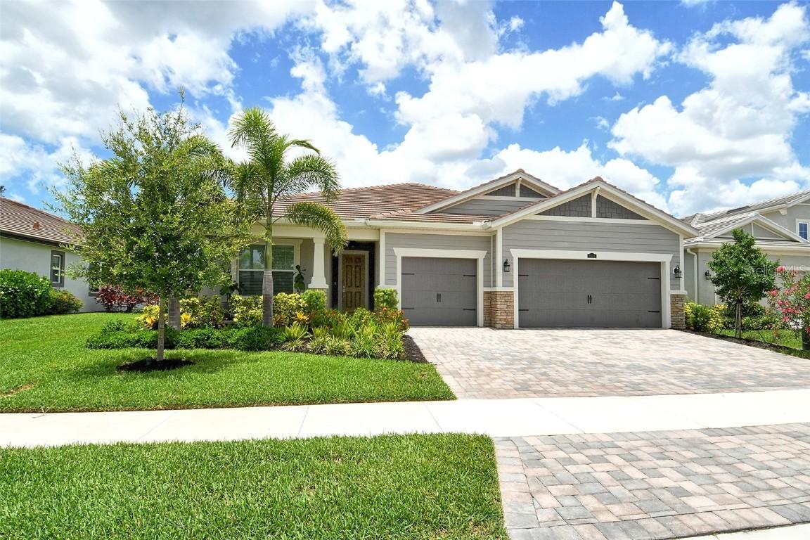 8668 Sundance Loop, Sarasota, FL 34238