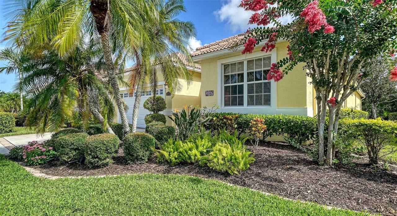 8183 Nice Way, Sarasota, FL 34238