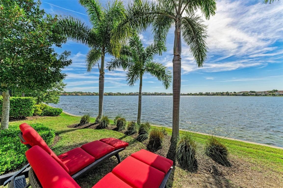 138 Toscavilla Blvd., Nokomis, FL 34275