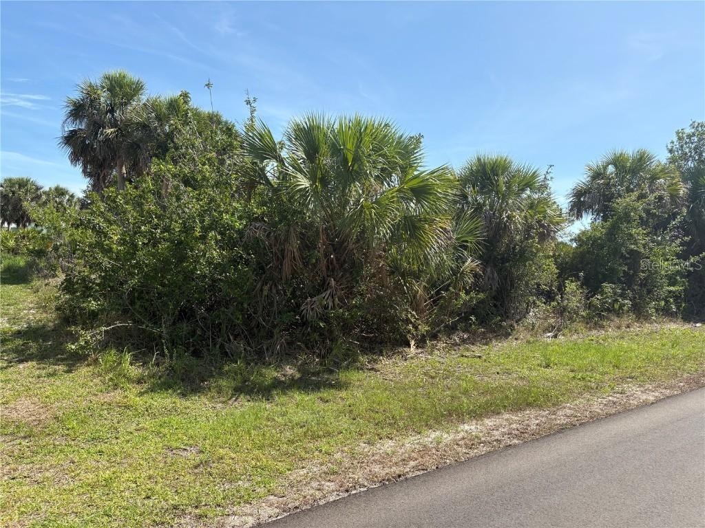 12023 Grouse Ave., Port Charlotte, FL 33981