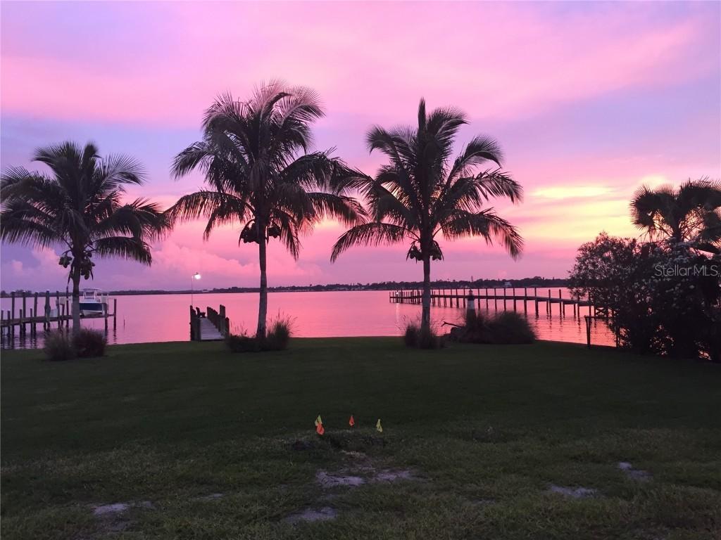 355 Shore Dr., Ellenton, FL 34222