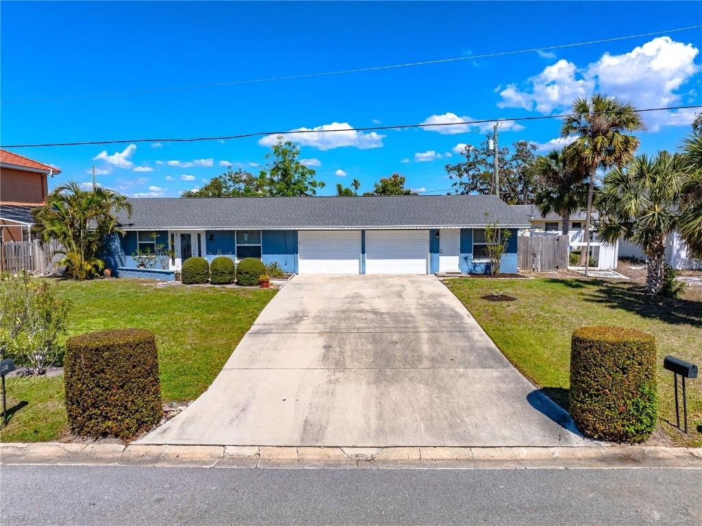 2131 Montclair Dr. #2131 & 2137, Sarasota, FL 34231