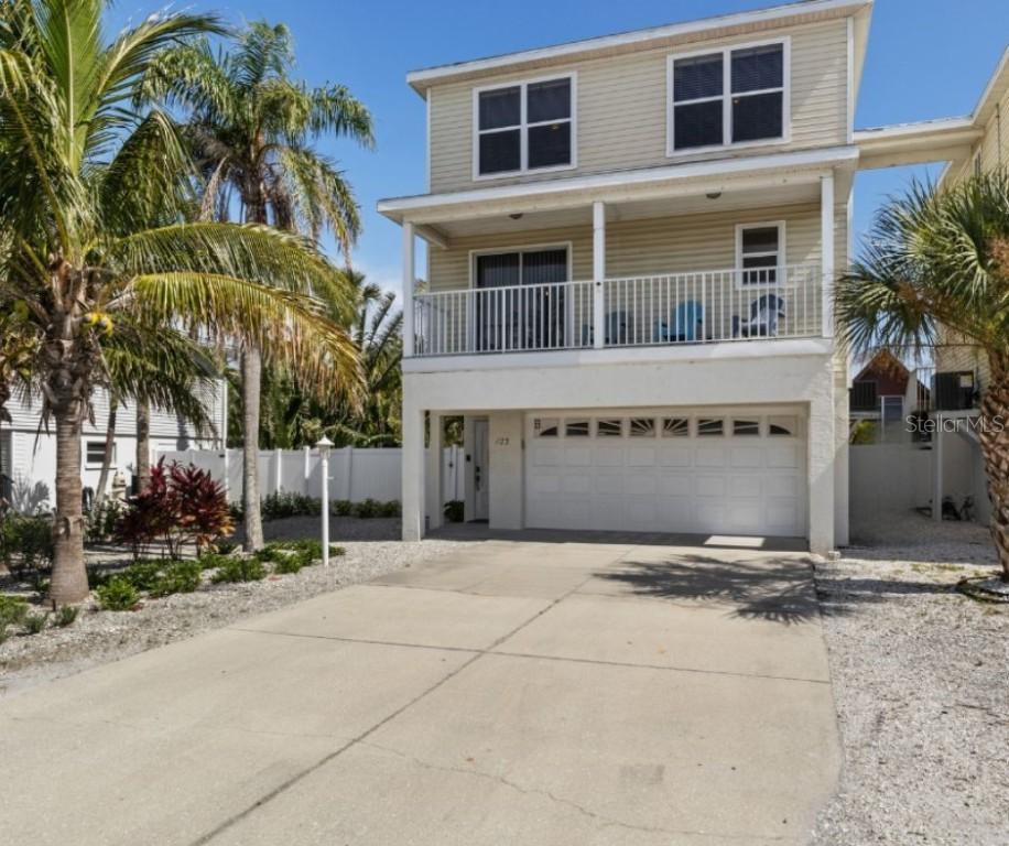 123 52nd St. #B, Holmes Beach, FL 34217