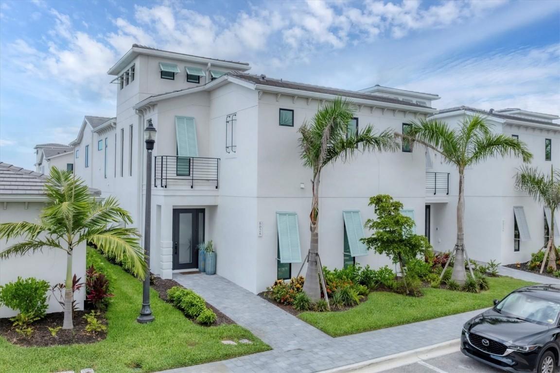 6028 Red Mangrove Ln., Bradenton, FL 34210