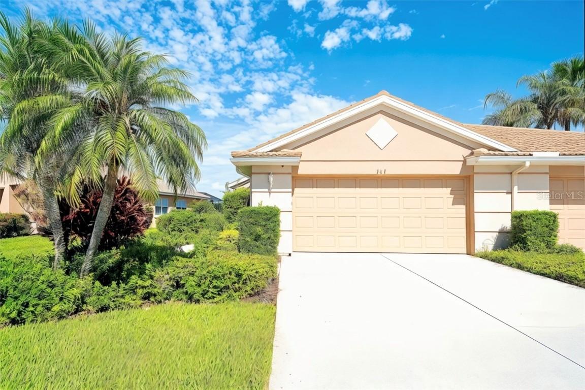 362 Fairway Isles Ln., Bradenton, FL 34212