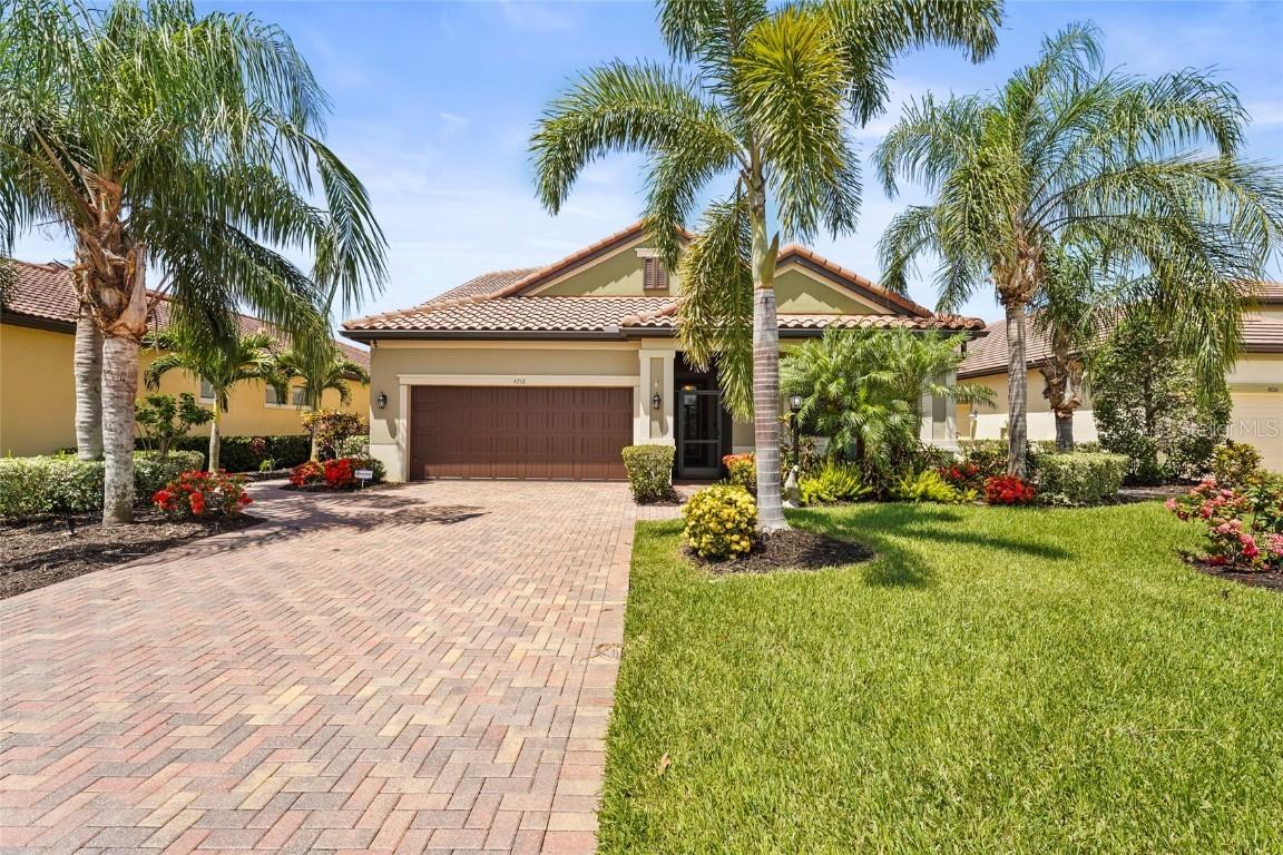 4716 Royal Dornoch Cir., Bradenton, FL 34211