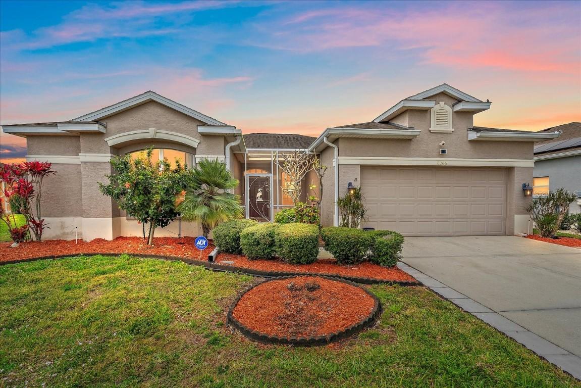 6266 Buckingham St., Sarasota, FL 34238