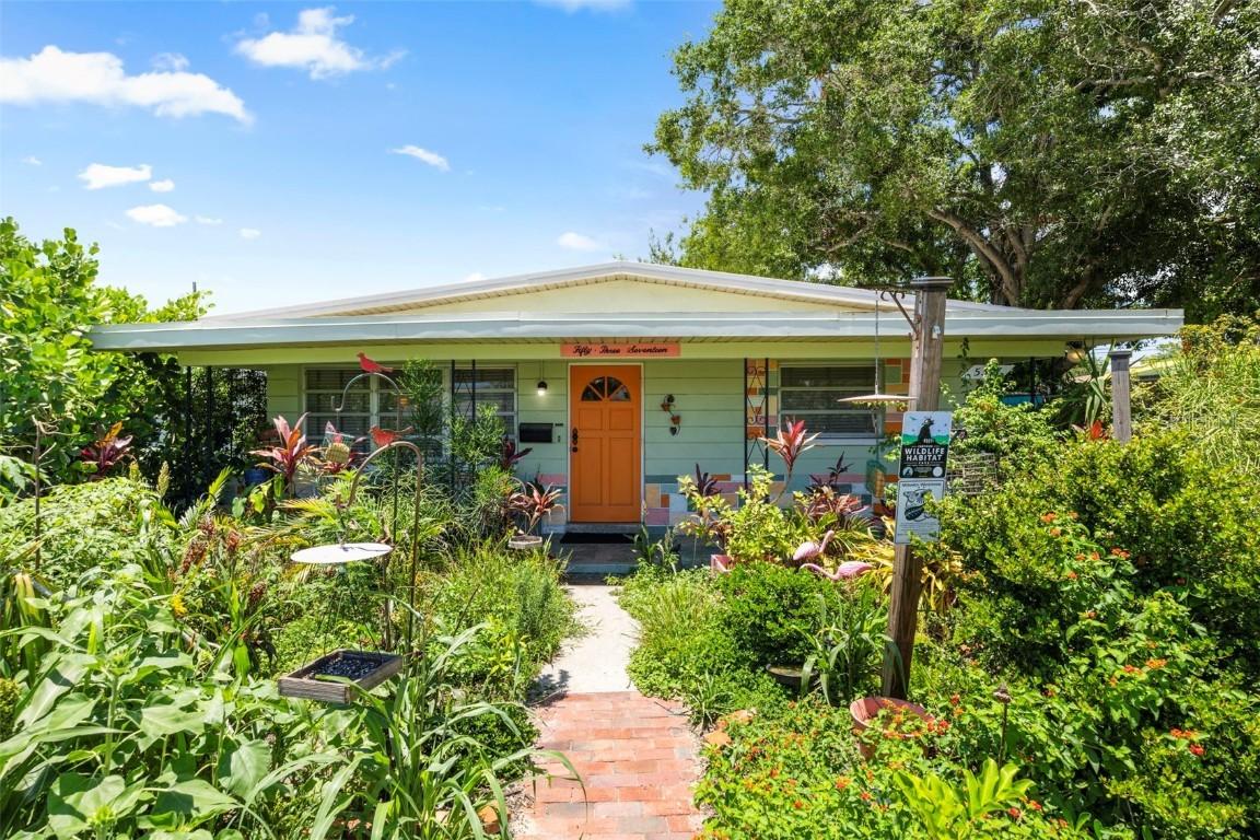 5317 14th Ave., Gulfport, FL 33707