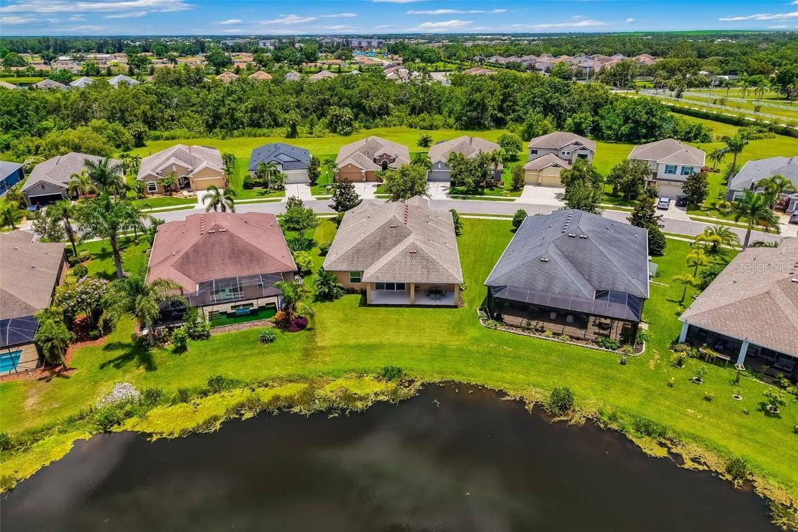 773 Rosemary Cir., Bradenton, FL 34212