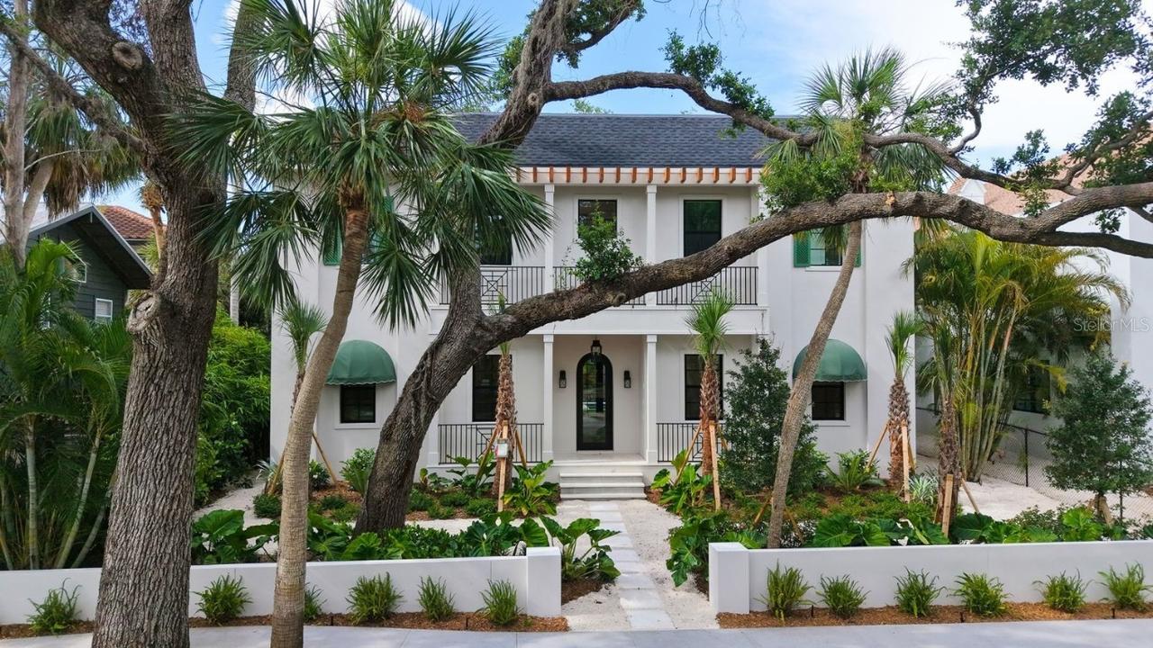 1658 Bonita Ln., Sarasota, FL 34239