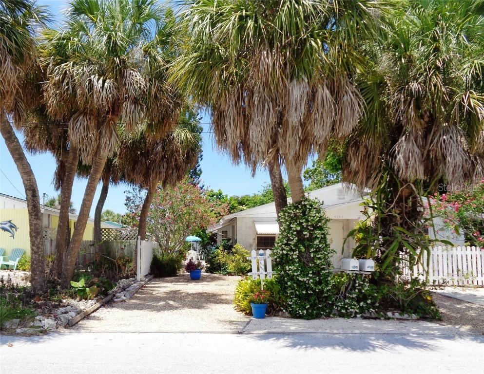 5702 Carissa St. #A and B, Bradenton Beach, FL 34217