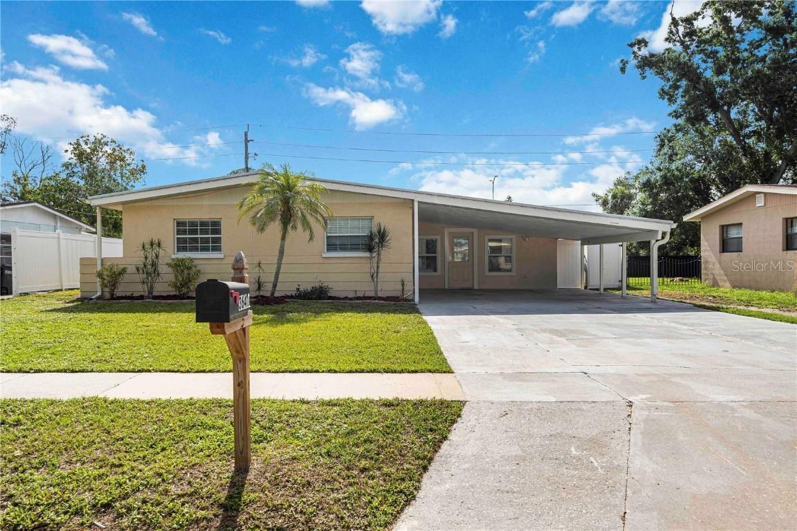 3641 Stokes Dr., Sarasota, FL 34232