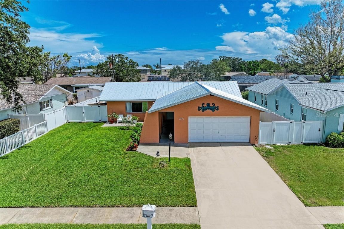 2406 15th St., Palmetto, FL 34221
