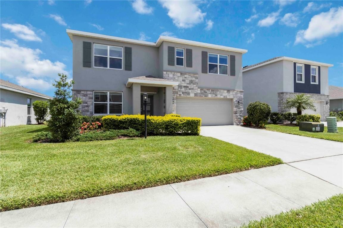 17209 Barnwood Pl., Bradenton, FL 34211