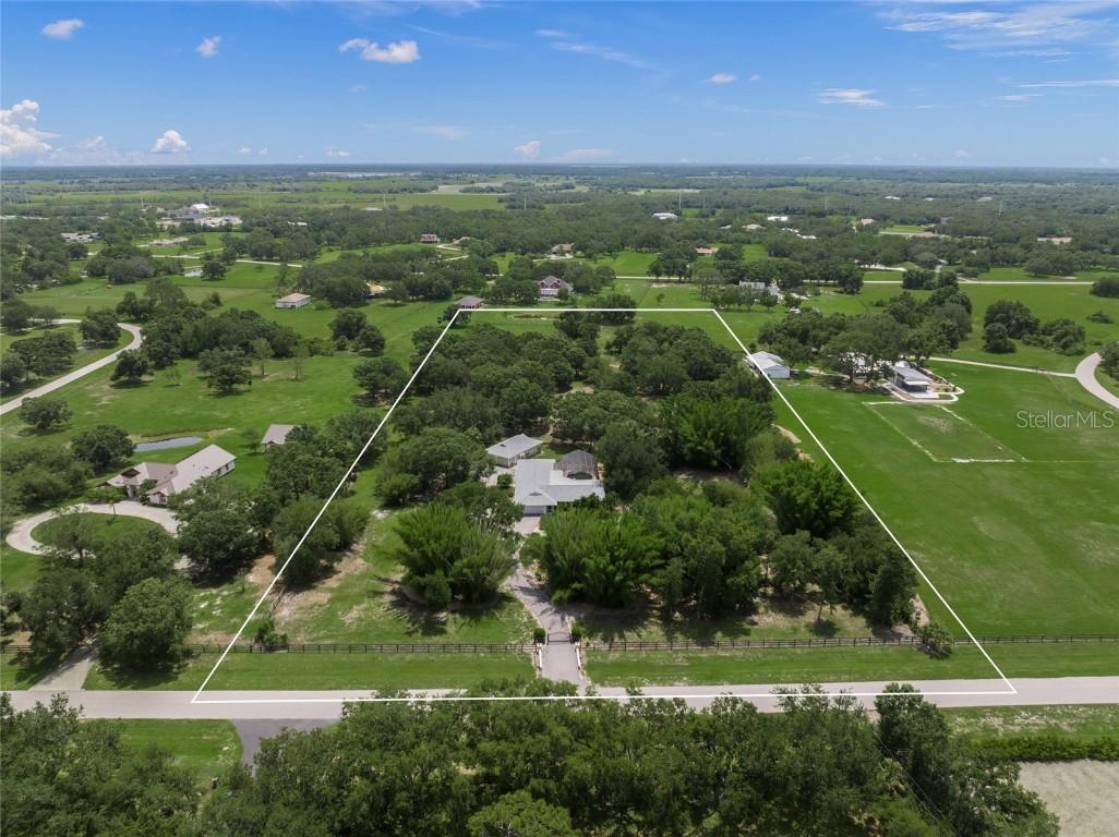 7343 Palomino Tr., Sarasota, FL 34241